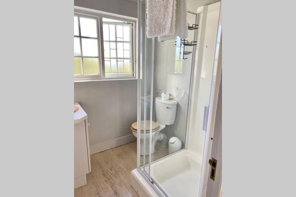 Hensley Cottage - A Garden Cottage. Plettenberg Bay Extérieur photo